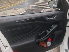 Ford Focus EcoBoost 180 ST-Line - photo 12
