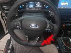 Ford Focus EcoBoost 180 ST-Line - photo 18