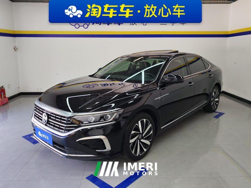 Volkswagen Passat 330TSI Luxury Edition