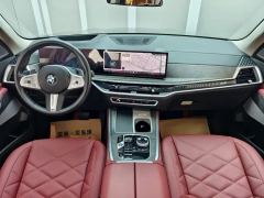 BMW X5 xDrive30Li Deluxe VersionM - ფოტო 10