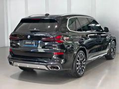 BMW X5 xDrive30Li Deluxe VersionM - ფოტო 15
