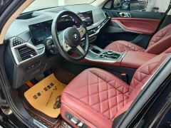 BMW X5 xDrive30Li Deluxe VersionM - ფოტო 6