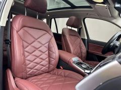 BMW X5 xDrive30Li Deluxe VersionM - ფოტო 12