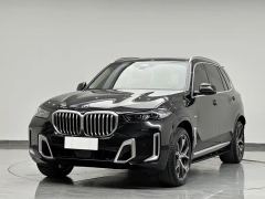 BMW X5 xDrive30Li Deluxe VersionM - ფოტო 3