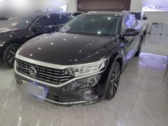 Volkswagen Passat Facelift 330TSI Luxury Edition - фото 1