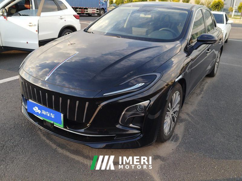 FAW Red Flag E-QM5 560km PLUS - автомобиль из Китая