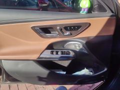 Mercedes-Benz E Class E-Class E 300 L Luxury - фото 12