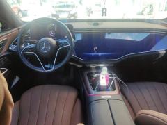 Mercedes-Benz E Class E-Class E 300 L Luxury - фото 16