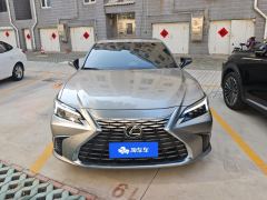 Lexus ES 200 Premium Edition - photo 3