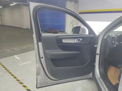 Volvo XC40 B4 AWD Smart Remote Luxury Edition - ფოტო 12