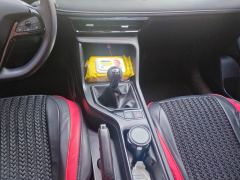 Roewe MG i5 1.5L Manual Comfort Edition - фото 19