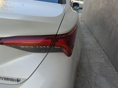 Toyota Avalon Dual-Engine 2.5L Luxury Edition - ფოტო 5