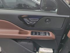 Lincoln Flying Spur 3.0T AWD Edition - ფოტო 13