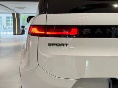 Land Rover Range Rover Sport 3.0T Dynamic SE - ფოტო 18