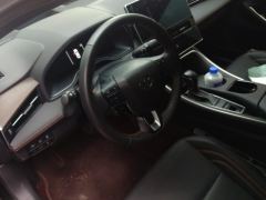 Toyota Avalon Dual-Engine 2.0L Prestige Edition - ფოტო 18