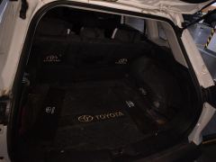 Toyota Frontlander 2.0L Leading Edition - фото 7