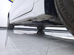 Toyota Levin Dual-Engine 1.8L Luxury Edition - фото 10