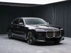 BMW 7 Series 740Li Luxury M Sport Package - ფოტო 3
