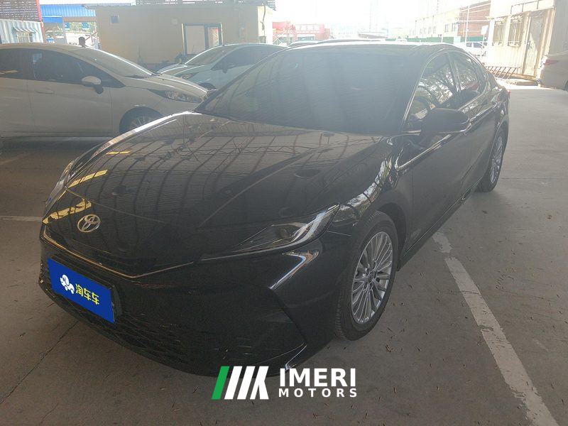 Toyota Camry Dual-Engine 2.0HGVP Luxury Edition