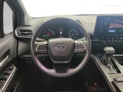 Toyota Sienna Dual-Engine 2.5L Prestige Edition - photo 18