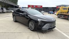 Buick Lacrosse Junyue 28T Yuezun Edition - ფოტო 3