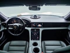 Porsche Taycan - фото 12