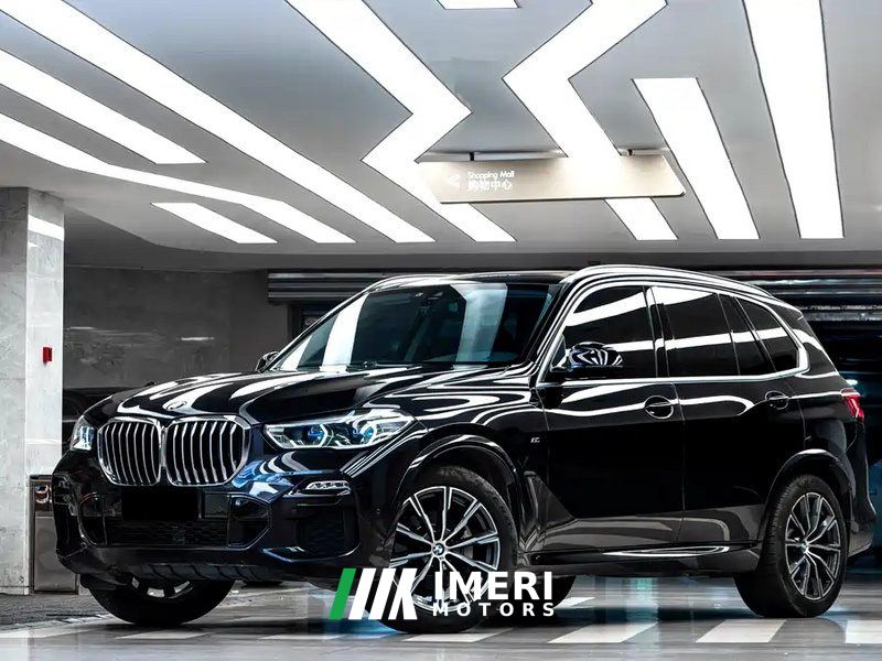 BMW X5 xDrive30Li Deluxe VersionM - автомобиль из Китая