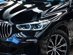 BMW X5 xDrive30Li Deluxe VersionM - фото 4