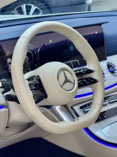 Mercedes-Benz E-Class (Imported) E 260 Coupe - ფოტო 4