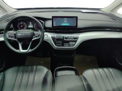 Roewe iMAX8 2.0T Tiptronic Flagship Edition - ფოტო 16
