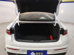Geely Xingui Xingrui 2.0T Luxury Edition - photo 7