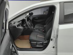 Toyota Levin Dual-Engine 1.8L Luxury Edition - ფოტო 14