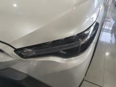 Toyota Frontlander 2.0L Luxury PLUS Edition - photo 4