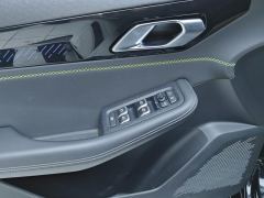Lynk & Co 03 1.5T Dual Clutch 2WD Strong Pro 5-seater - фото 13