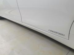 Lexus ES 300h Premium Edition - фото 11