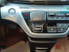 Roewe iMAX8 2.0T Tiptronic Flagship Edition - ფოტო 19