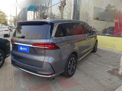 Roewe iMAX8 2.0T Tiptronic Flagship Edition - ფოტო 2