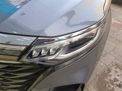 Roewe iMAX8 2.0T Tiptronic Flagship Edition - ფოტო 4