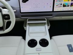 Li Auto i8 Standard Edition - фото 19