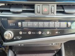 Lexus ES 300h Excellence Edition - photo 17