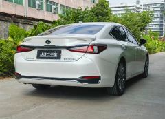 Lexus ES 300h Excellence Edition - photo 7
