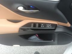 Lexus ES 200 Excellence Edition - photo 13