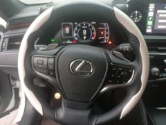 Lexus ES 200 Excellence Edition - photo 18