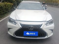 Lexus ES 200 Excellence Edition - photo 3