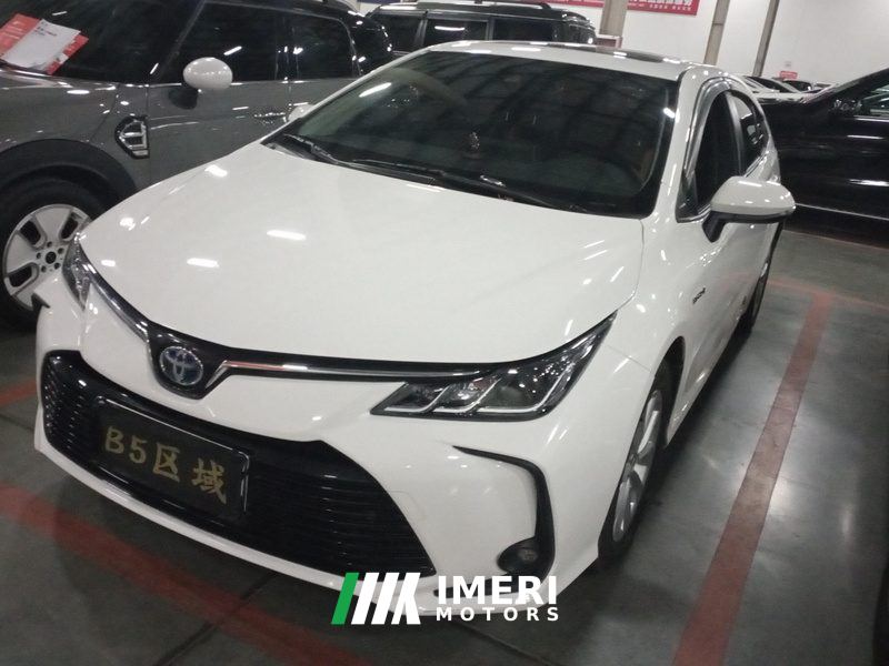 Toyota Corolla Dual-Engine 1.8L E-CVT Pioneer Edition