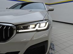 BMW 5 Series Facelift 525Li M Sport Package - ფოტო 4