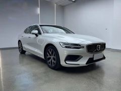 Volvo S60 B4 Intelligent Luxury Edition - фото 3