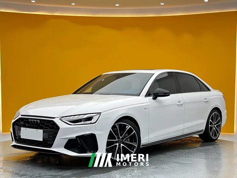 Audi A4L 200 Million Units Joyful Edition 40 TFSI Luxury Dynamic