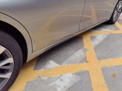 Lexus ES 200 Excellence Edition - ფოტო 10