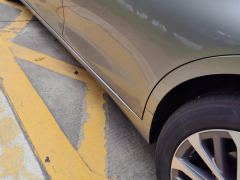 Lexus ES 200 Excellence Edition - ფოტო 11